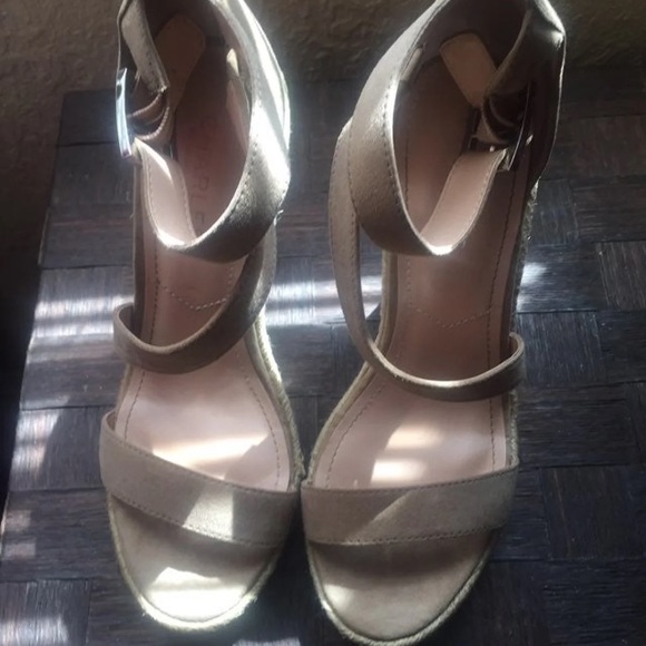 Charles David Shoes - CD wedges